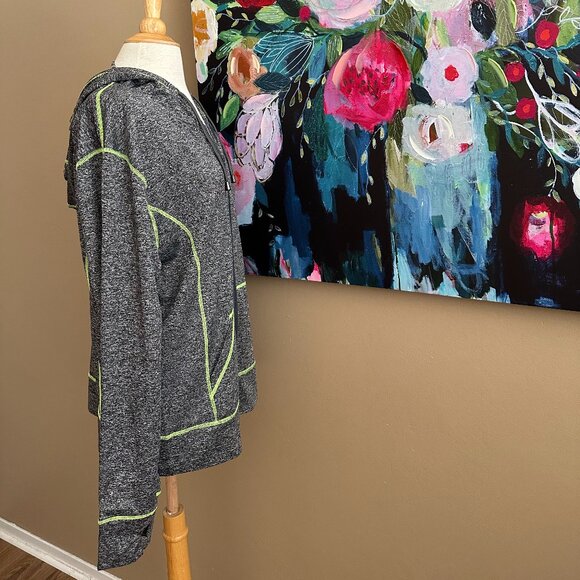 JGX Performance Gray Zip-Up Hoodie with Neon Green Stitching Women's Size 2X - Picture 3 of 9
